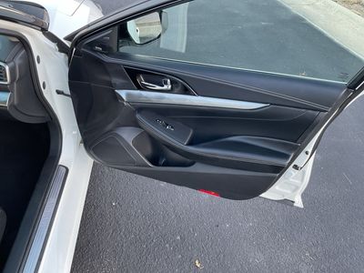 2023 Nissan Maxima — photo 8 view