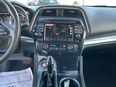 2023 Nissan Maxima — photo 9 view