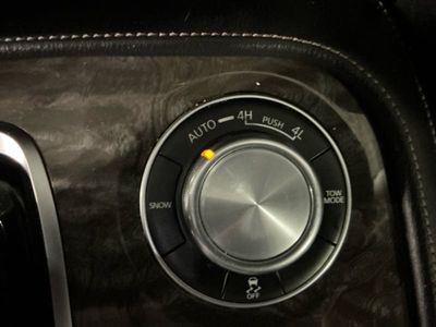 2021 Nissan Armada - Photo 8