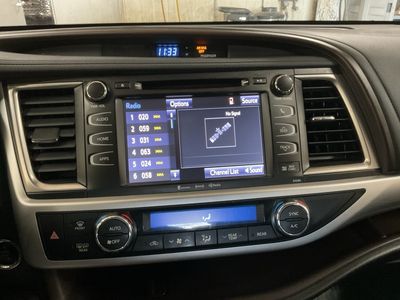 2019 Toyota Highlander - Photo 12