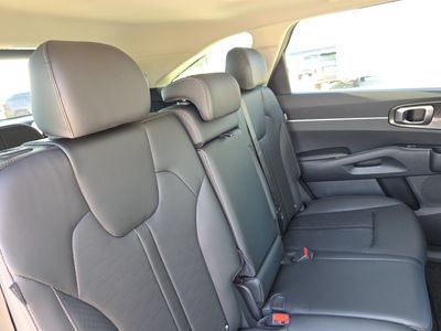 2026 Kia Sorento — photo 12 view