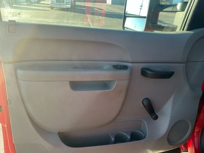 2012 Chevrolet Silverado 2500HD — photo 10 view