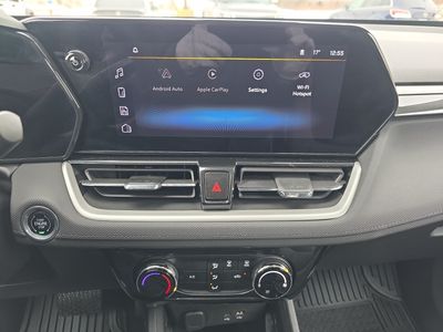 2025 Chevrolet Trailblazer — photo 15 view