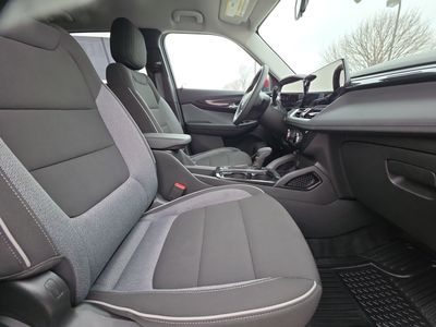 2025 Chevrolet Trailblazer — photo 9 view