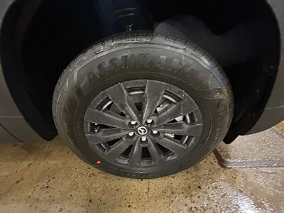 2026 Mazda CX-50 Hybrid — photo 10 view