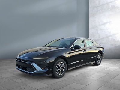 2026 Hyundai Sonata Hybrid — front three-quarter view