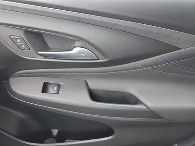 2025 Buick Envista - Photo 14