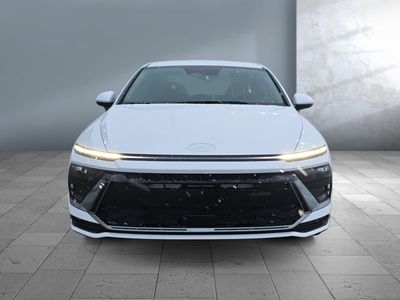 2026 Hyundai Sonata - Photo 3