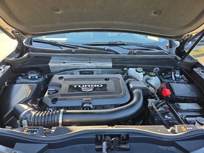 2021 Cadillac XT4 — photo 13 view