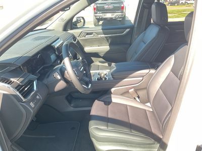 2025 GMC Acadia — photo 14 view
