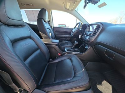 2018 GMC Canyon — photo 10 view
