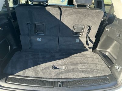 2021 Jeep Grand Cherokee L — engine compartment view