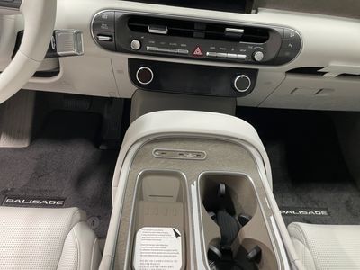 2026 Hyundai Palisade — photo 12 view