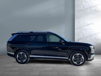 2026 Hyundai Palisade — engine compartment view
