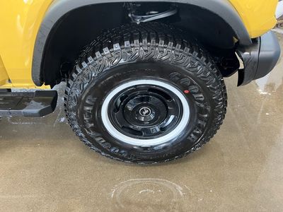 2024 Ford Bronco — photo 15 view