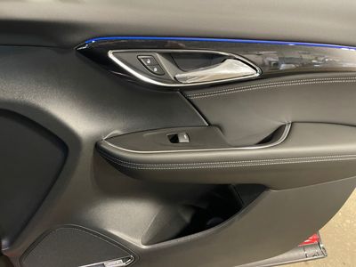2025 Buick Envision — photo 12 view