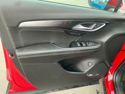 2025 Buick Envision — photo 15 view