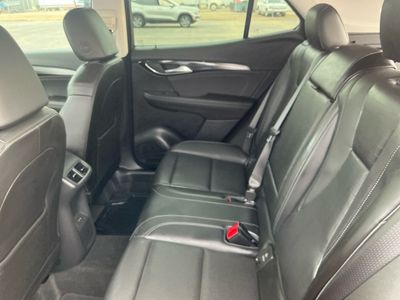 2025 Buick Envision — photo 7 view