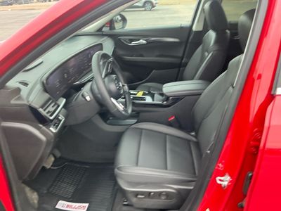 2025 Buick Envision — photo 9 view