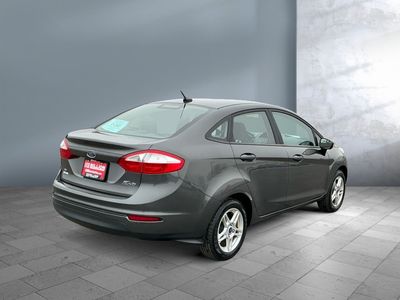 2018 Ford Fiesta - Photo 4