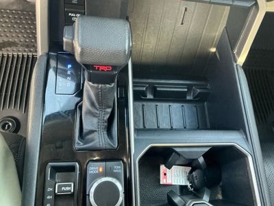 2024 Toyota Tundra 4WD — photo 12 view