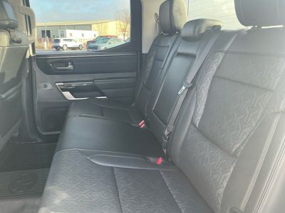 2024 Toyota Tundra 4WD — photo 14 view
