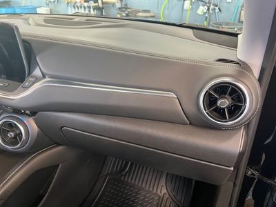 2025 Chevrolet Blazer — photo 11 view