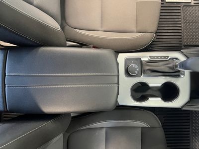 2025 Chevrolet Blazer — photo 7 view
