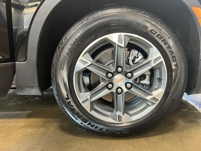 2025 Chevrolet Blazer — photo 9 view