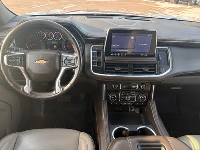 2021 Chevrolet Suburban — photo 10 view