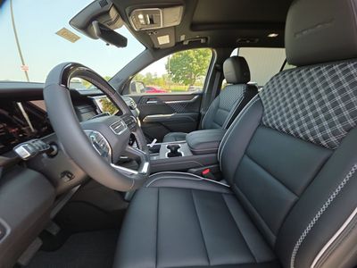 2026 GMC Acadia — photo 12 view