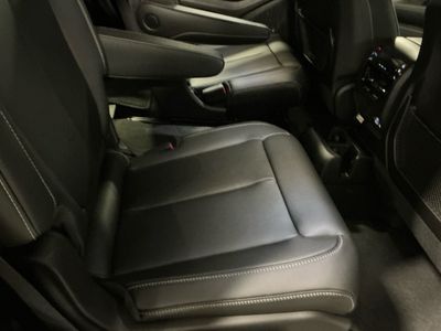 2025 Jeep Grand Cherokee L — engine compartment view