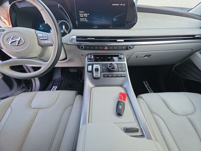 2024 Hyundai Palisade — engine compartment view