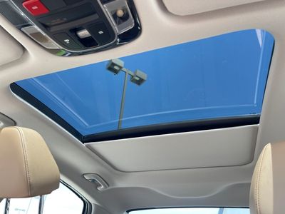 2025 Hyundai Sonata Hybrid — photo 14 view