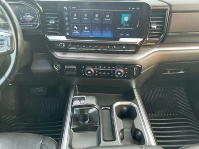 2023 Chevrolet Silverado 1500 — photo 14 view
