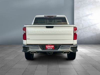 2023 Chevrolet Silverado 1500 — interior view