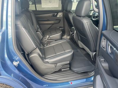 2026 Buick Enclave — photo 10 view