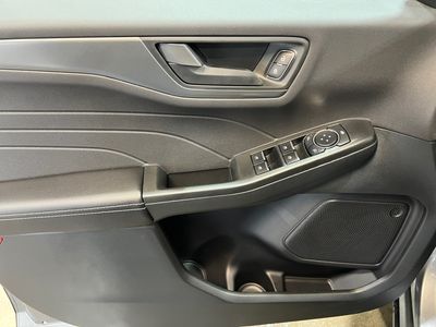 2026 Ford Escape — photo 14 view