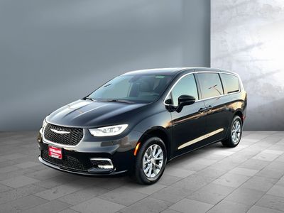 2026 Chrysler Pacifica — side profile view