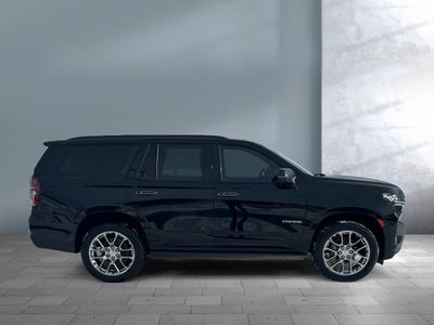 2022 Chevrolet Tahoe — photo 8 view