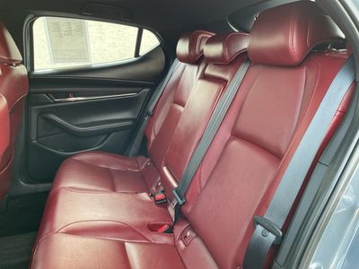 2024 Mazda Mazda3 Hatchback — photo 7 view