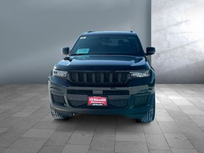 2025 Jeep Grand Cherokee L - Photo 2