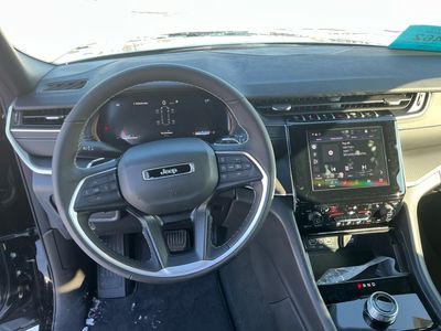 2025 Jeep Grand Cherokee L - Photo 12