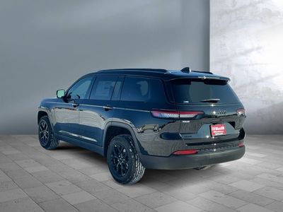 2025 Jeep Grand Cherokee L - Photo 3