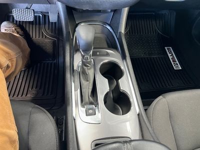 2023 Chevrolet Malibu — photo 13 view