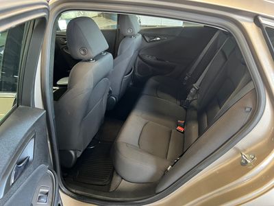 2023 Chevrolet Malibu — photo 14 view