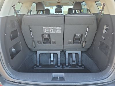 2026 Kia Carnival — photo 10 view