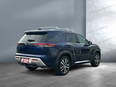 2024 Nissan Pathfinder — rear three-quarter view
