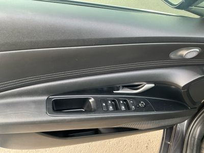 2022 Hyundai Elantra - Photo 6
