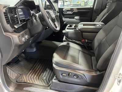 2024 GMC Sierra 1500 - Photo 15